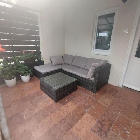 Otis Vendeghaz Apartment Siofok Luaran gambar
