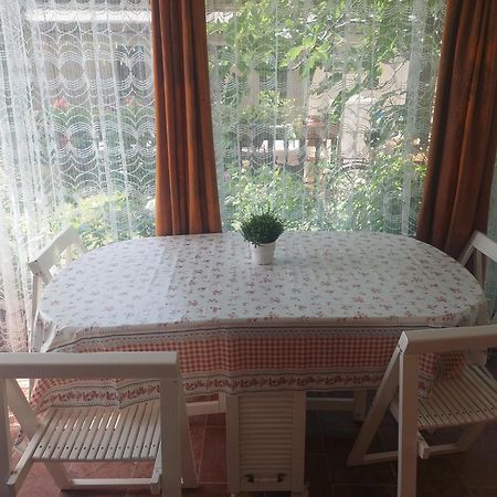Otis Vendeghaz Apartment Siofok Luaran gambar